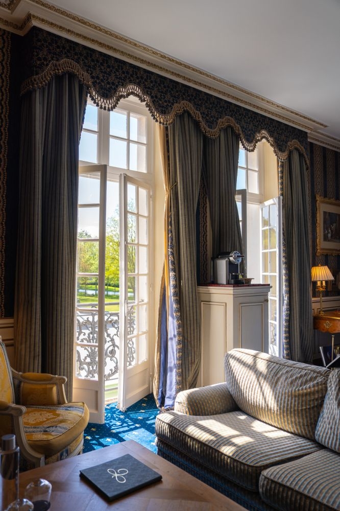 canape 2 ch&acirc;teau de courcelles