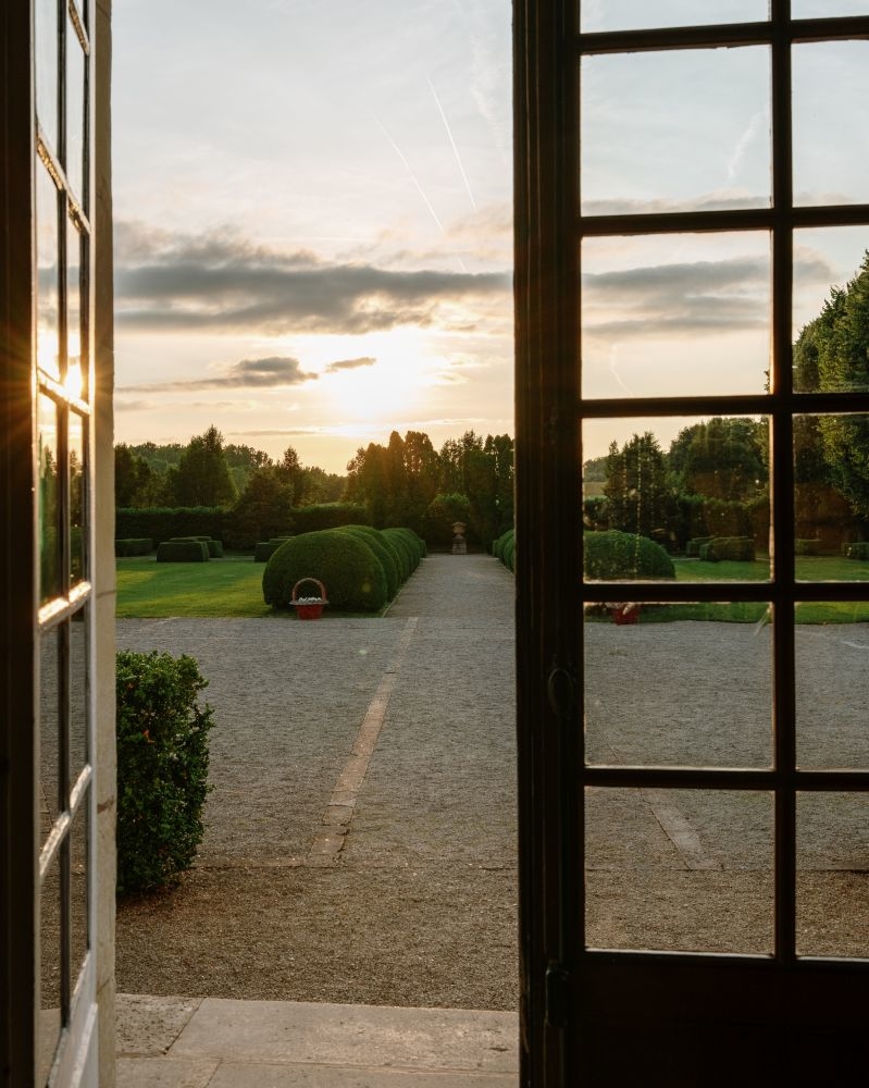 Coucher de soleil Ch&acirc;teau de Courcelles